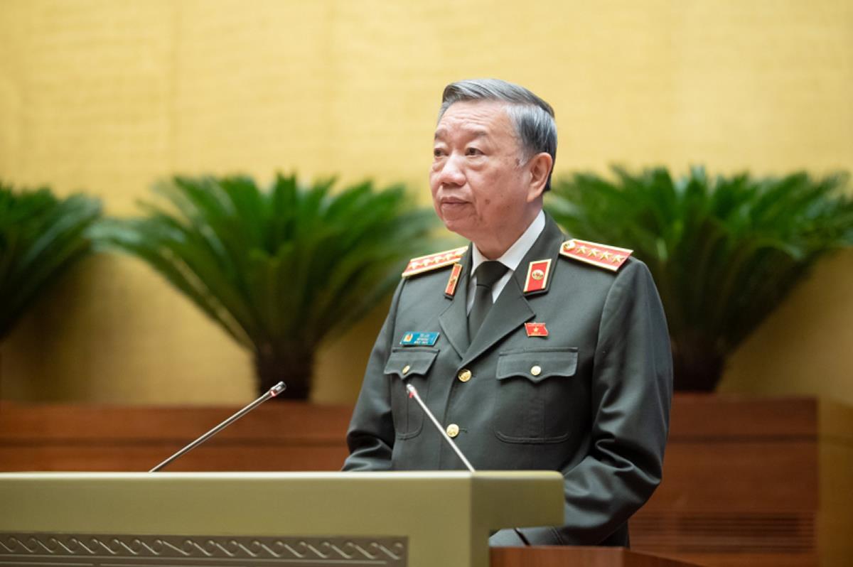 Toàn cảnh phiên họp.