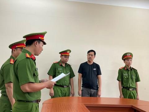 Tang vật công an thu giữ