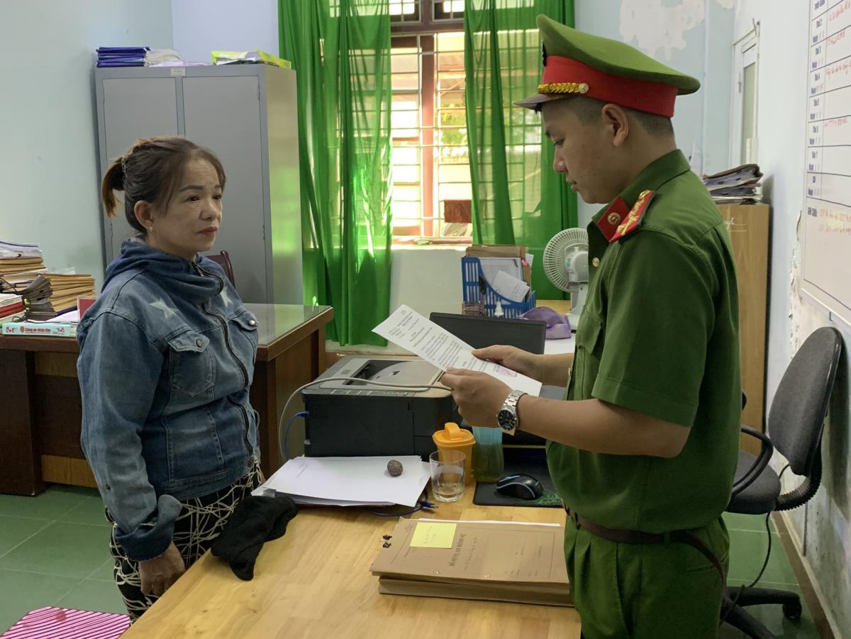 Nhóm thanh thiếu niên gây rối mất ANTT trên địa bàn huyện bị 33win03 Hòa Vang tạm giữ tháng 9-2023.