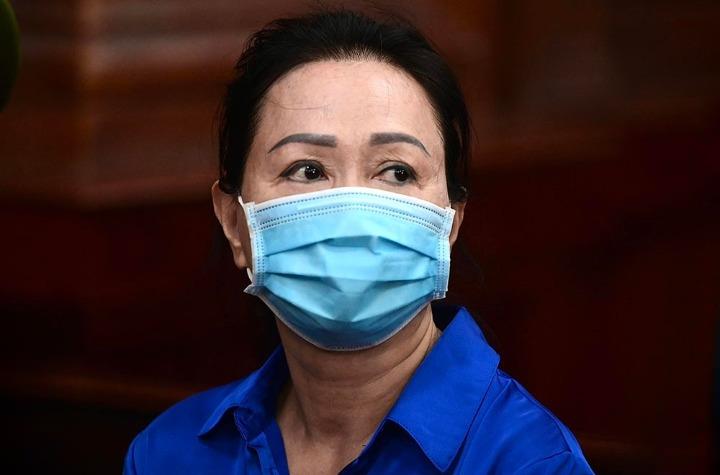 Bị cáo Trương Mỹ Lan và các đồng phạm tại phiên tòa giai đoạn 2.