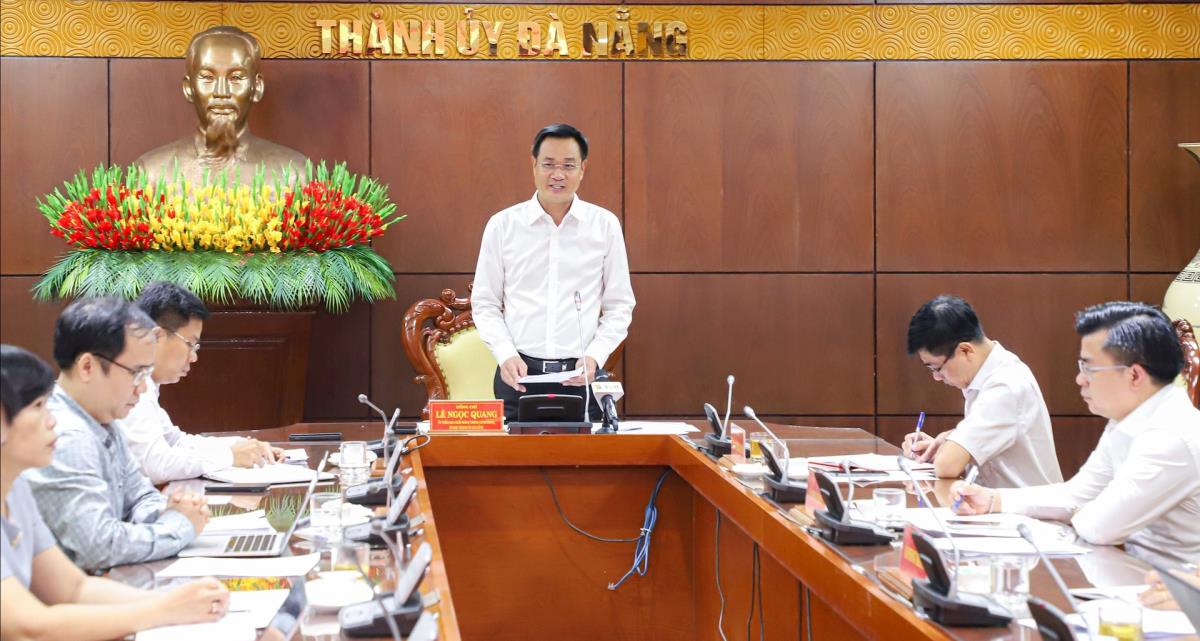 Bí thư Thành ủy Lê Ngọc Quang phát biểu kết luận chương trình làm việc