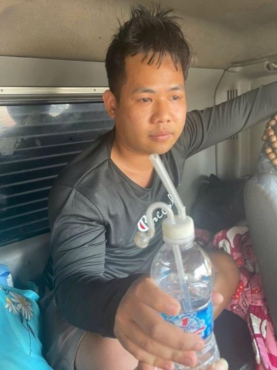 Đối tượng Châu Anh Nhật và tang vật.
