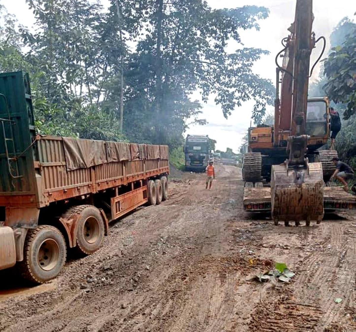Tuyến QL14D đang xuống cấp nghiêm trọng.