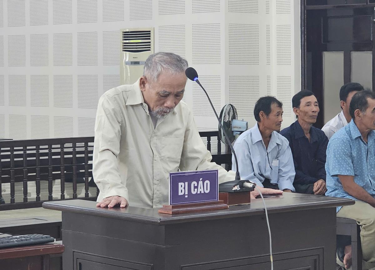 Bị cáo Minh tại phiên tòa xét xử.