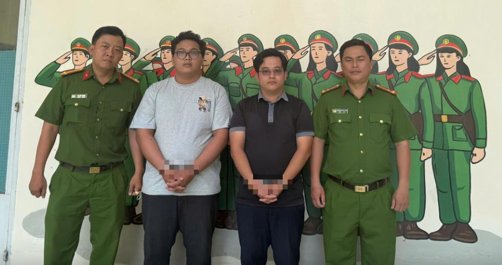 Nguyễn Phước Đức, Lý Gia Thịnh (từ trái sang) - Ảnh: 33win03 TP.HCM