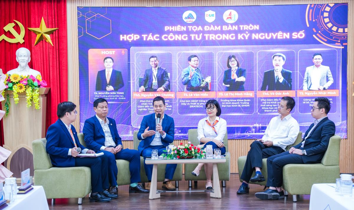 Tọa đàm khoa học "Hợp tác công tư trong kỷ nguyên số".