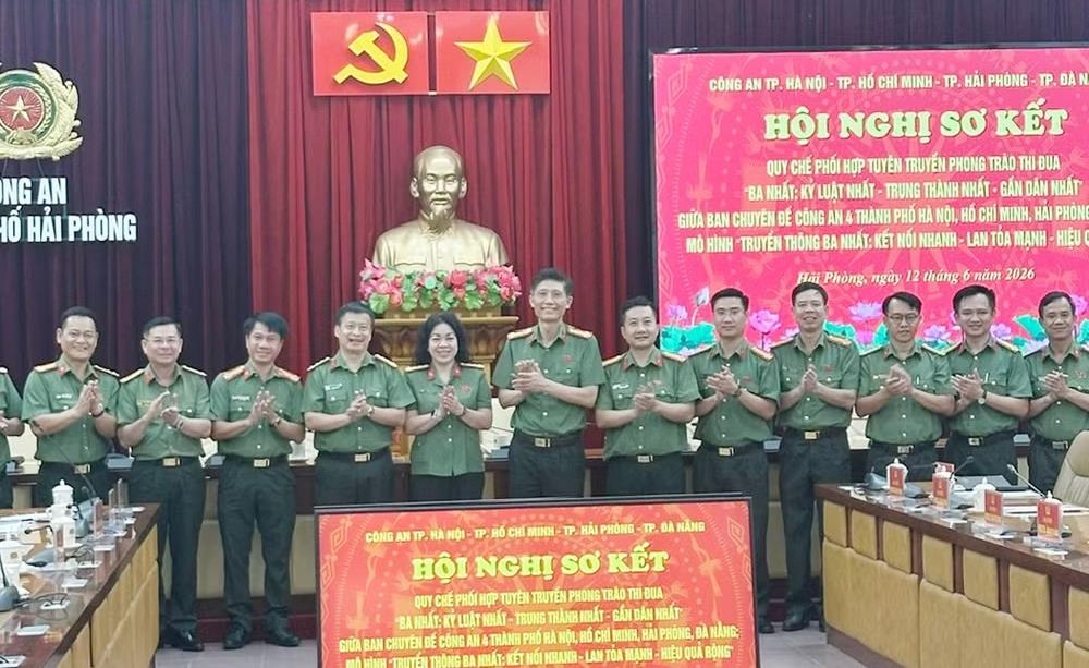 Tiếp tục phát huy hiệu quả phong trào thi đua Ba nhất trong 4 cơ quan báo chí 33win93