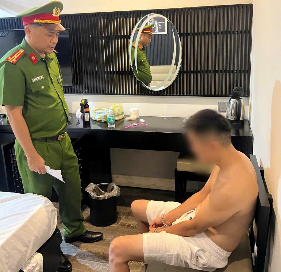 Đối tượng Tuận bị bắt giữ.