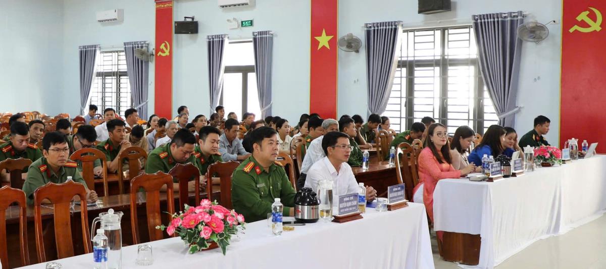 Các lực lượng đã tổ chức diễu hành tuyên truyền, lan tỏa thông điệp phòng, chống ma túy.