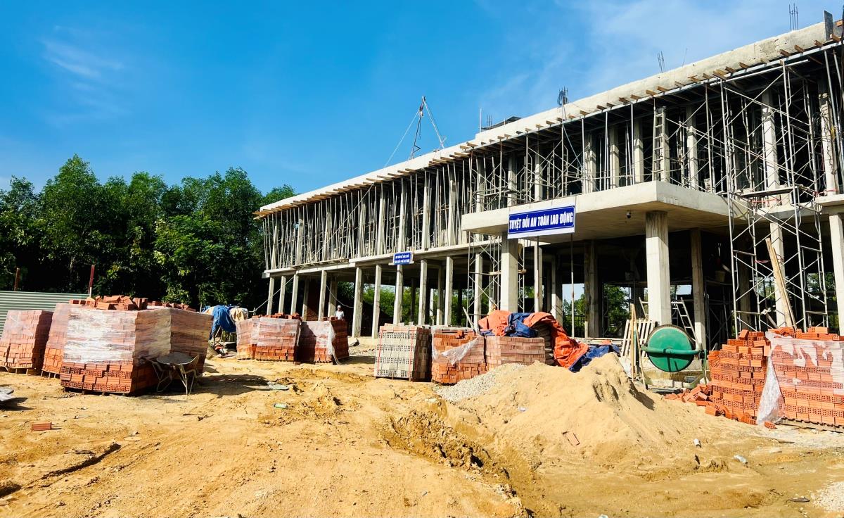 Công tác đầu tư mới và sửa chữa được triển khai khẩn trương.