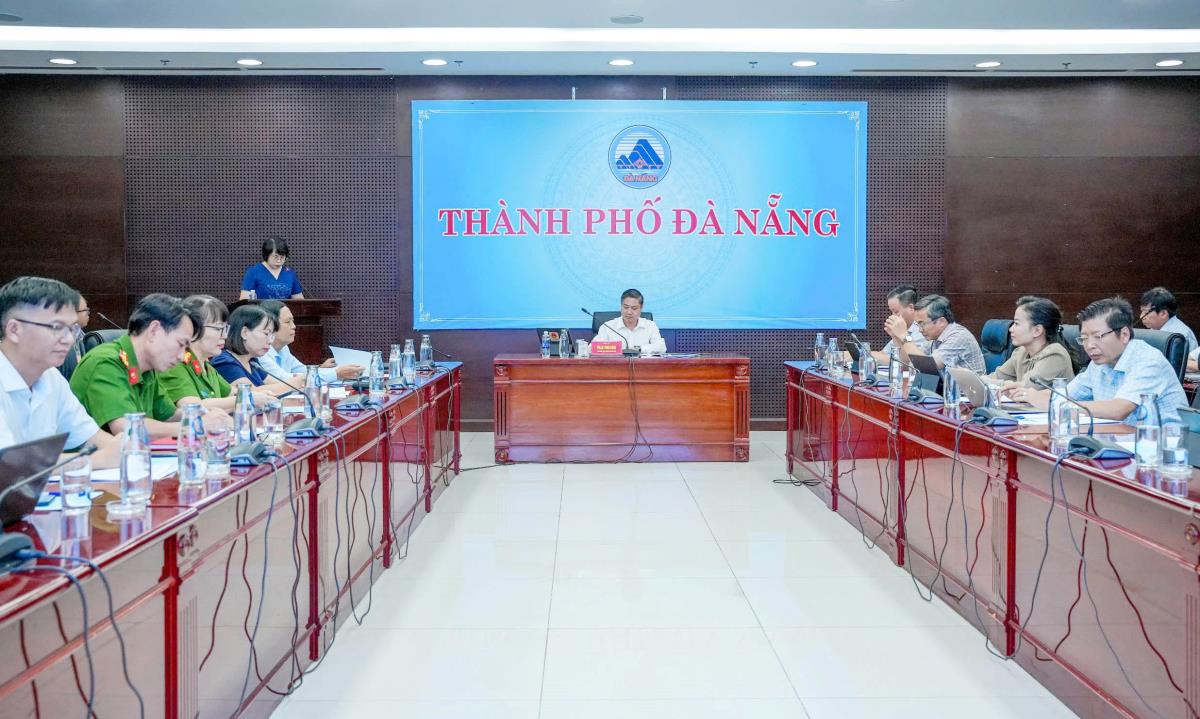 Phó Chủ tịch UBND TP win33com Phan Thái Bình chủ trì buổi tọa đàm.