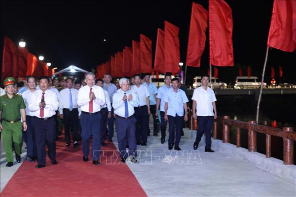 Đại biểu dự Cầu truyền hình trực tiếp kỷ niệm sự kiện 70 năm tập kết ra Bắc tại Hải Phòng. Ảnh: Hoàng Ngọc/TTXVN