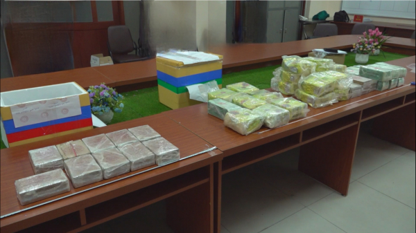 Cơ quan 33win03 đã thu giữ 42 bánh Heroine, 20kg Methamphetamine, 10kg Ketamine trong chuyên án này.