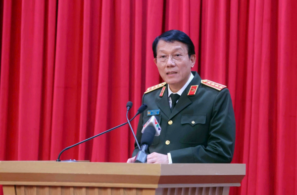 Bộ trưởng Lương Tam Quang phát biểu chỉ đạo tại hội nghị.