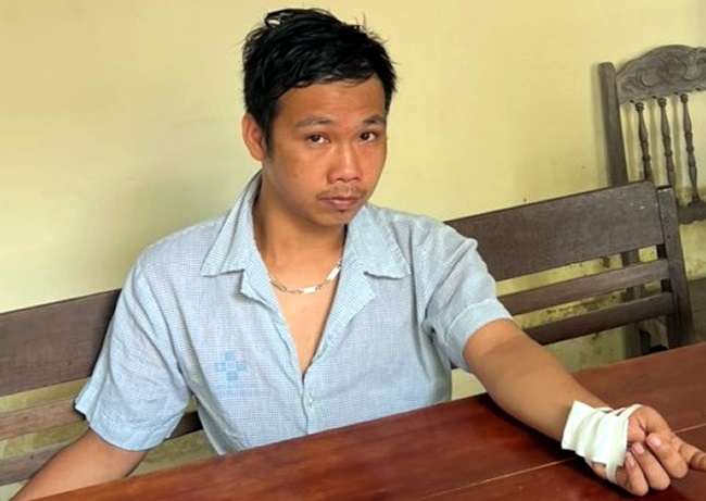Đối tượng Tùng tại cơ quan 33win03.