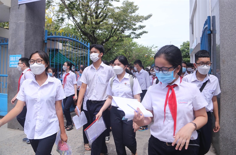Thống kê điểm các môn thi, kỳ thi tuyển sinh vào lớp 10 THPT công lập năm học 2022 - 2023