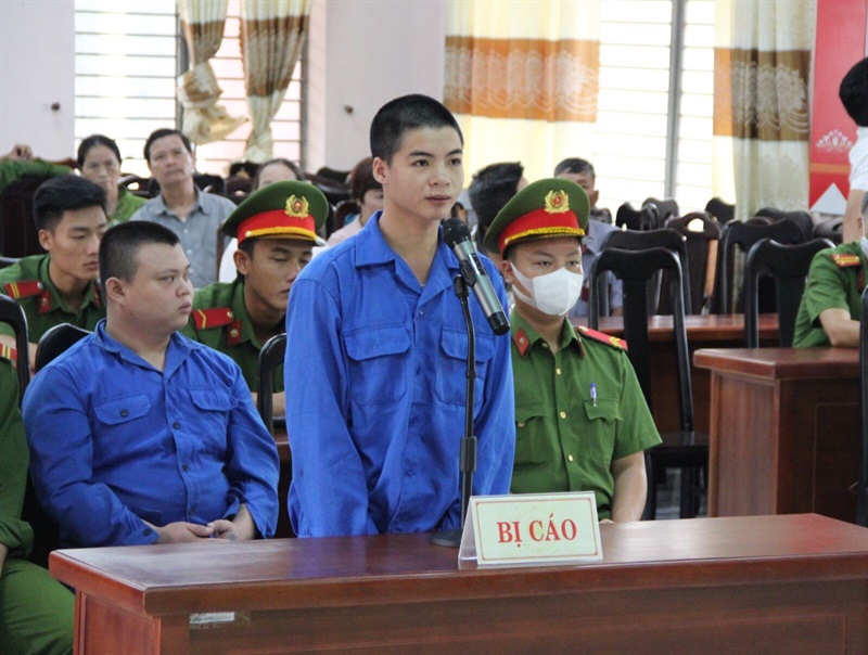 Bị cáo Tẩn Nảy Sinh