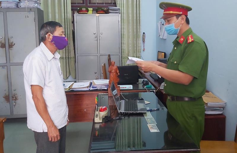 Ông Ngô Văn Phú và ông Lê Ánh Vôn bị khởi tố trước đó.