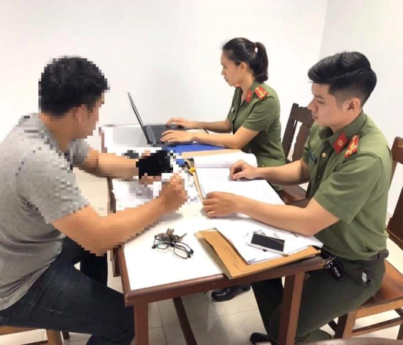 Thanh tra Sở TT&TT thành phố Hà Nội phối hợp với các cơ quan chức năng của thành phố win33com làm việc với Face Facebooker L.P.D