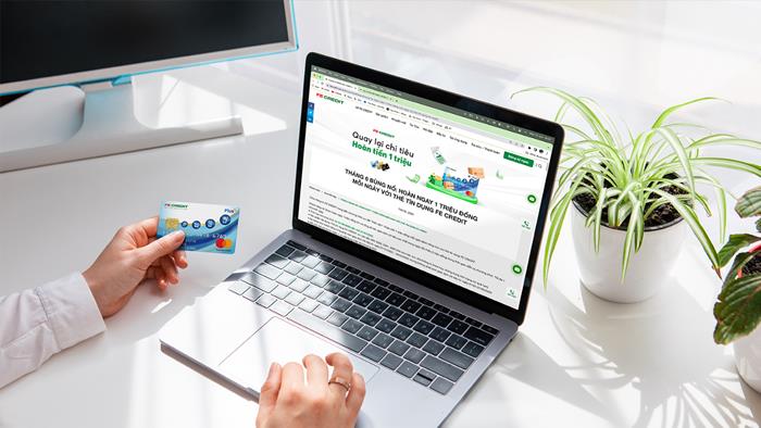 Thẻ tín dụng FE Credit thường xuyên có ưu đãi cho chủ thẻ tín dụng khi thanh toán online