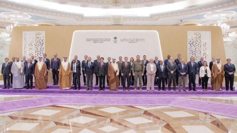 Đại diện 40 nước dự Hội nghị hòa bình Ukraine, diễn ra tại thành phố Jeddah của Saudi Arabia. Ảnh: Reuters